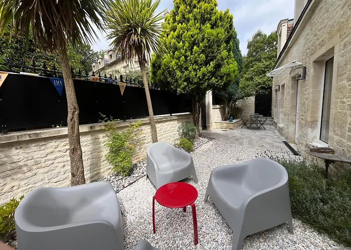 Le Capella, Magnifique Maison Au Calme Avec Garage קאין